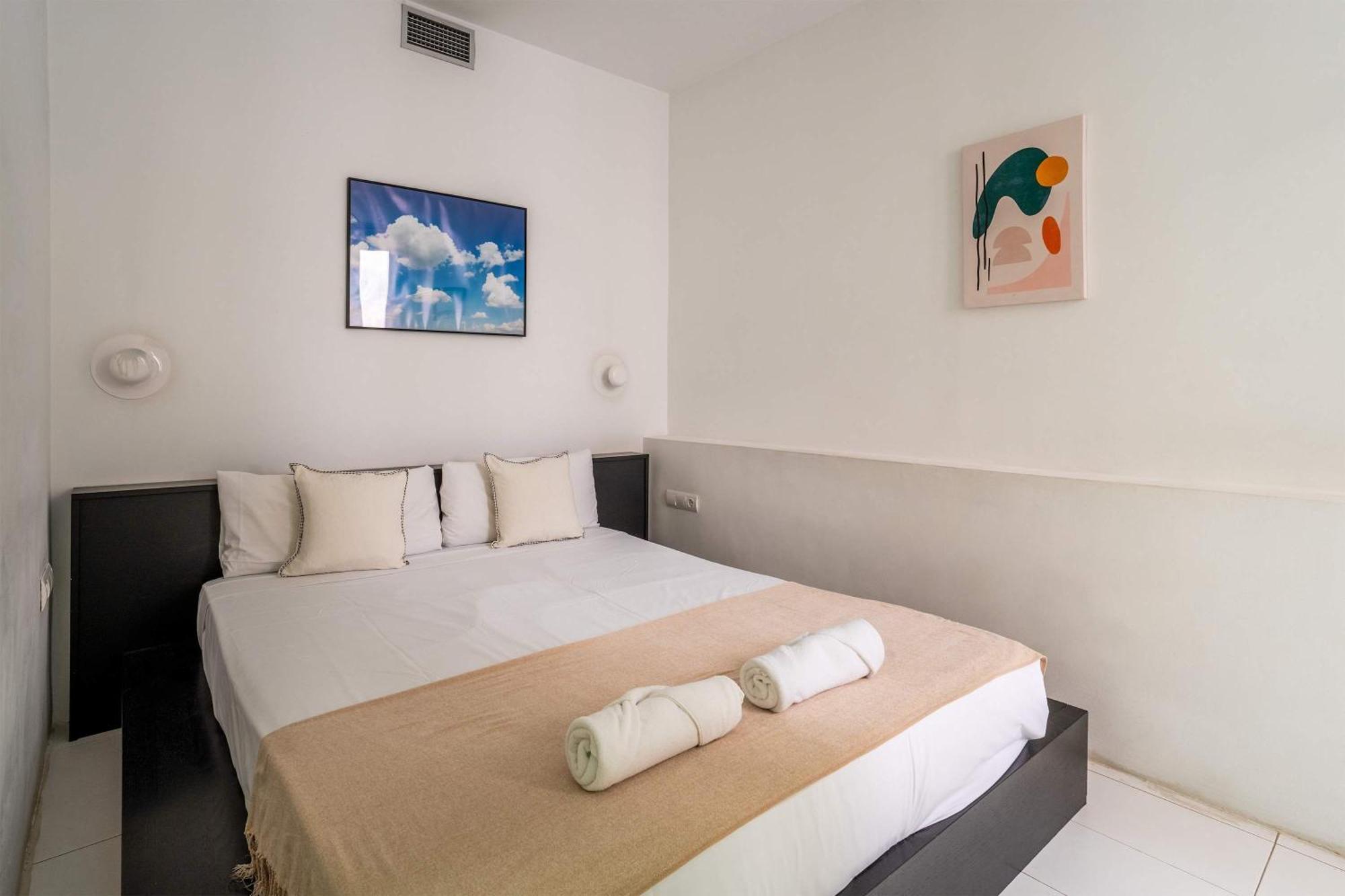 Ferienwohnung Ronda Sant Pere Barcelona Exterior foto
